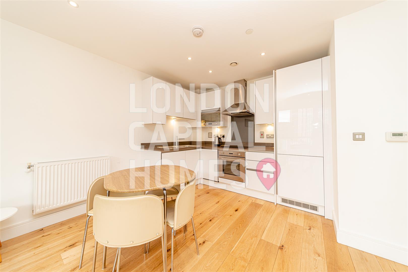 1 bed property in Sovereign Tower, 1 Emily Street, London